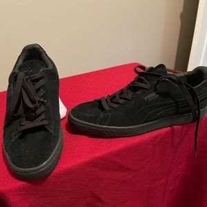 Black puma gently used